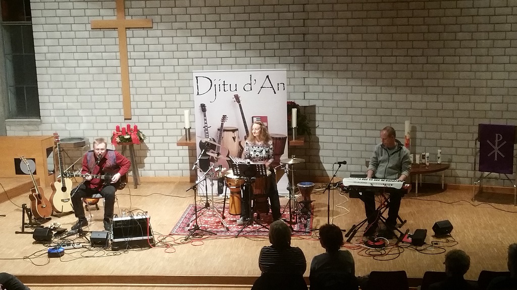 Foto Gemeindehaus der Evangelischen Kirchengemeinde Forchheim am 03.12.2016